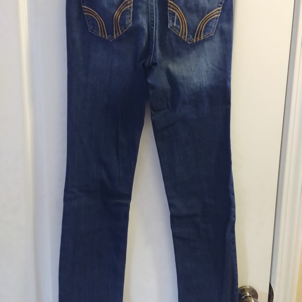 Hollister Vintage Straight Jeans - Picture 3 of 3